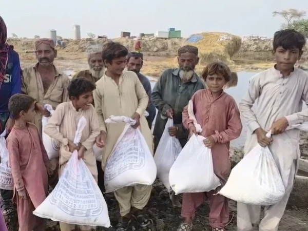 ایف سی بلوچستان کا ضلع نصیرآباد میں سیلاب متاثرین کیلئے ریسکیو آپریشن جاری