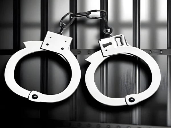 کوئٹہ: سرکاری دستاویزات میں شہریوں کو غیرقانونی سہولت دینے والے 14 ایجنٹ گرفتار