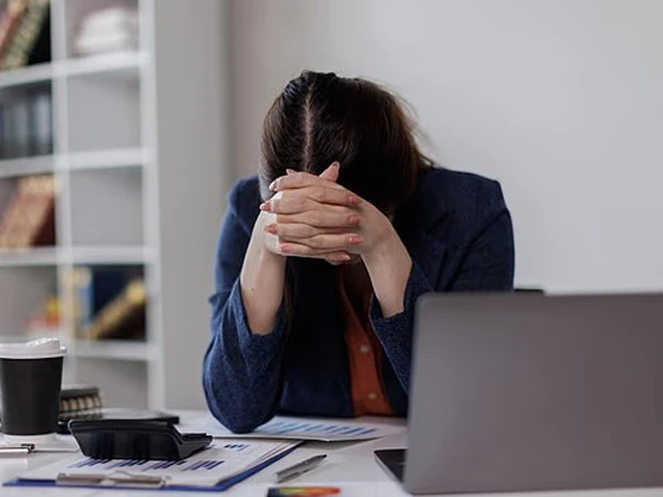 دفتر میں کمزور کارکردگی ابتدائی ڈیمنشیا کی علامت قرار